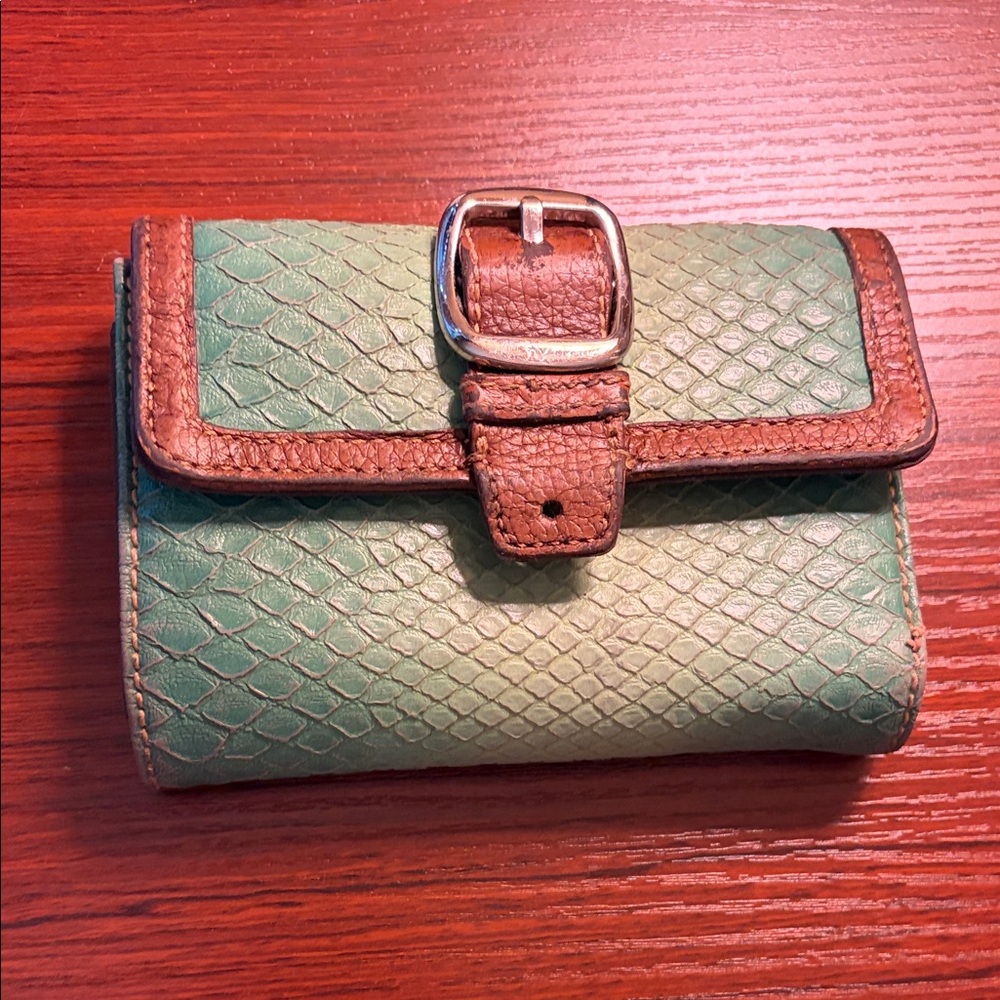 Sharif Green and Brown Textured Wallet